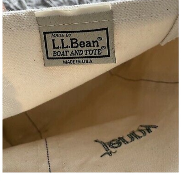 LL Bean Small Boat and Tote Canvas Bag - Picture 2 of 7